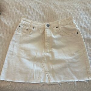 BDG urban outfitters white jean denim mini skirt size medium
